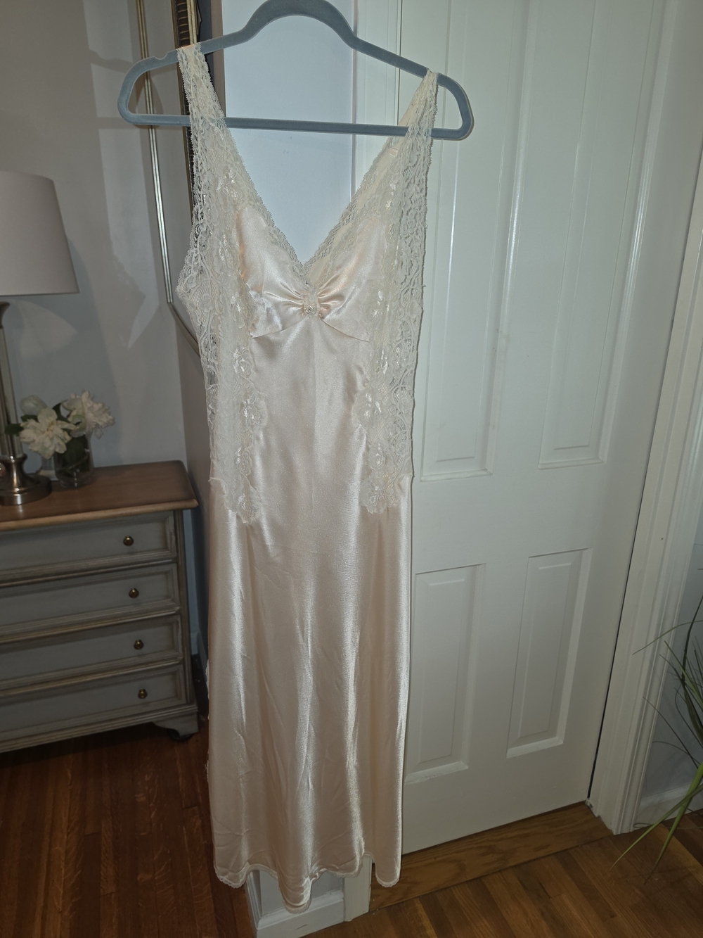 Vintage Christian Dior Silky Lace-Trim Negligee Dress - Pale Pink /Cream